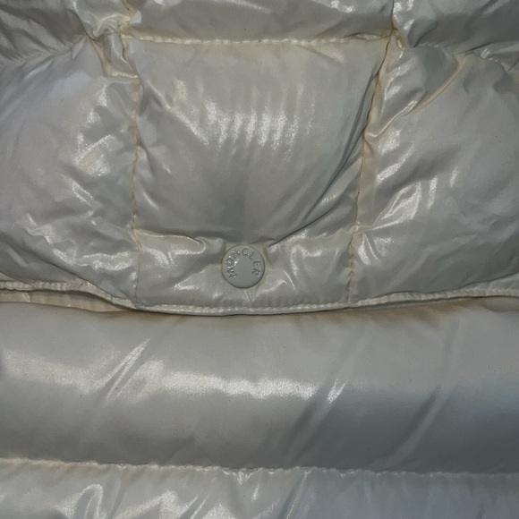 Womens Moncler Coat - Picture 10 of 13